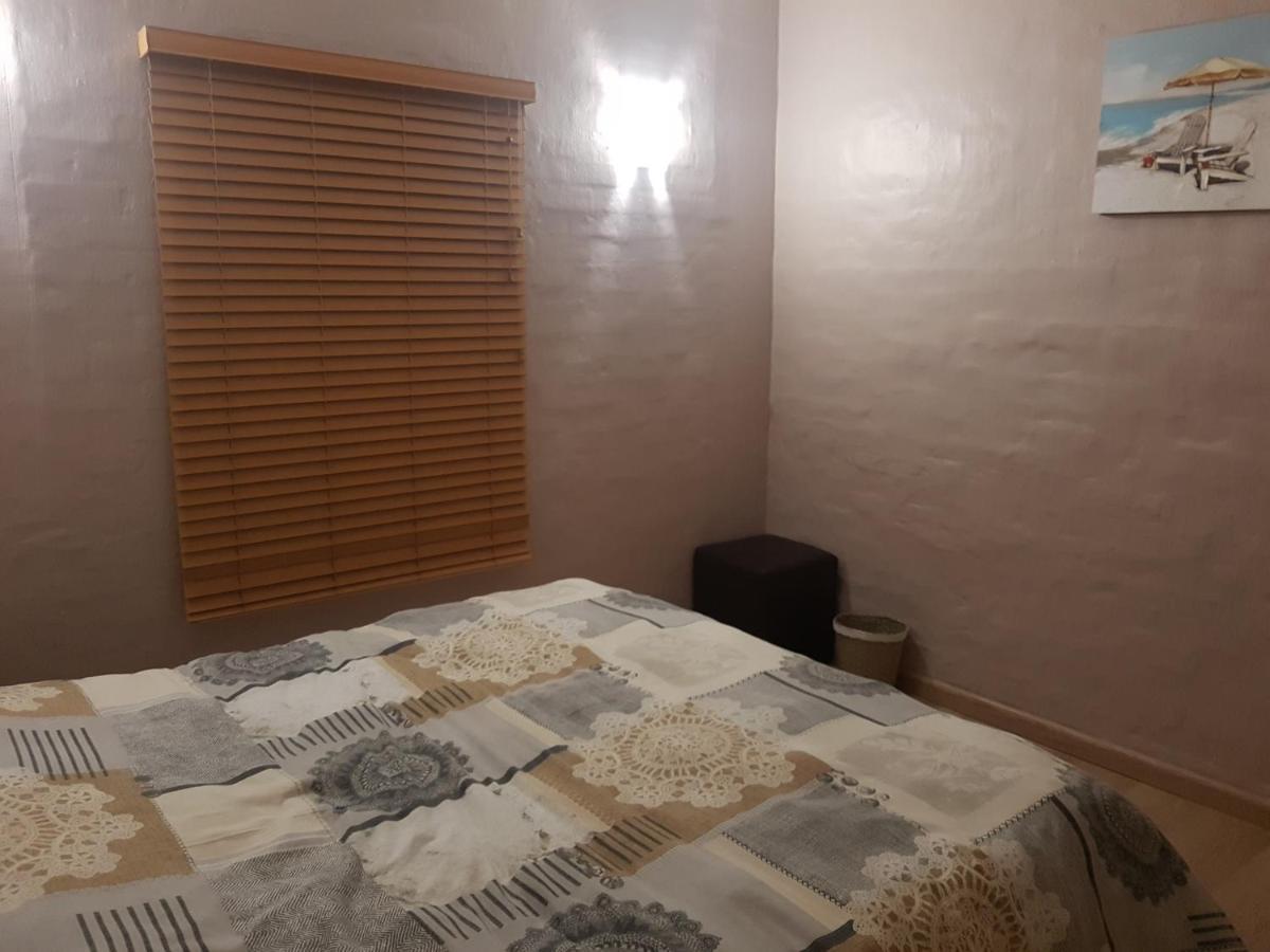 Ballito 69 Perissa Santorini Sea View, Walk To Beach -Family Only מראה חיצוני תמונה
